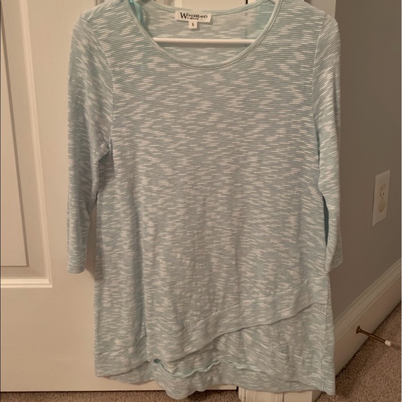 WONDERLAND Tops - 🌫 3/4 Sleeve Top Size S 🌫